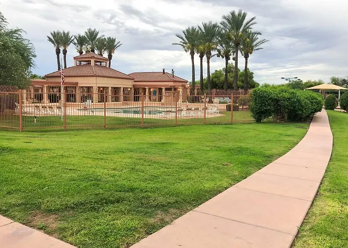 North W/ Patio By Catalina State Park! *