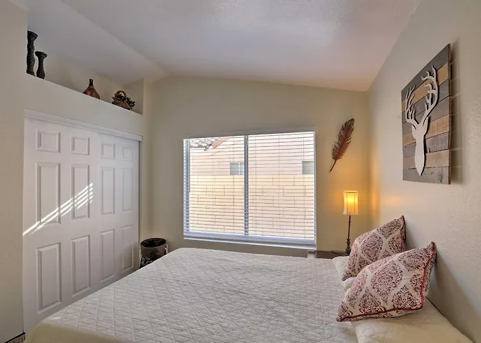 Holiday home North W/ Patio By Catalina State Park! Tucson
